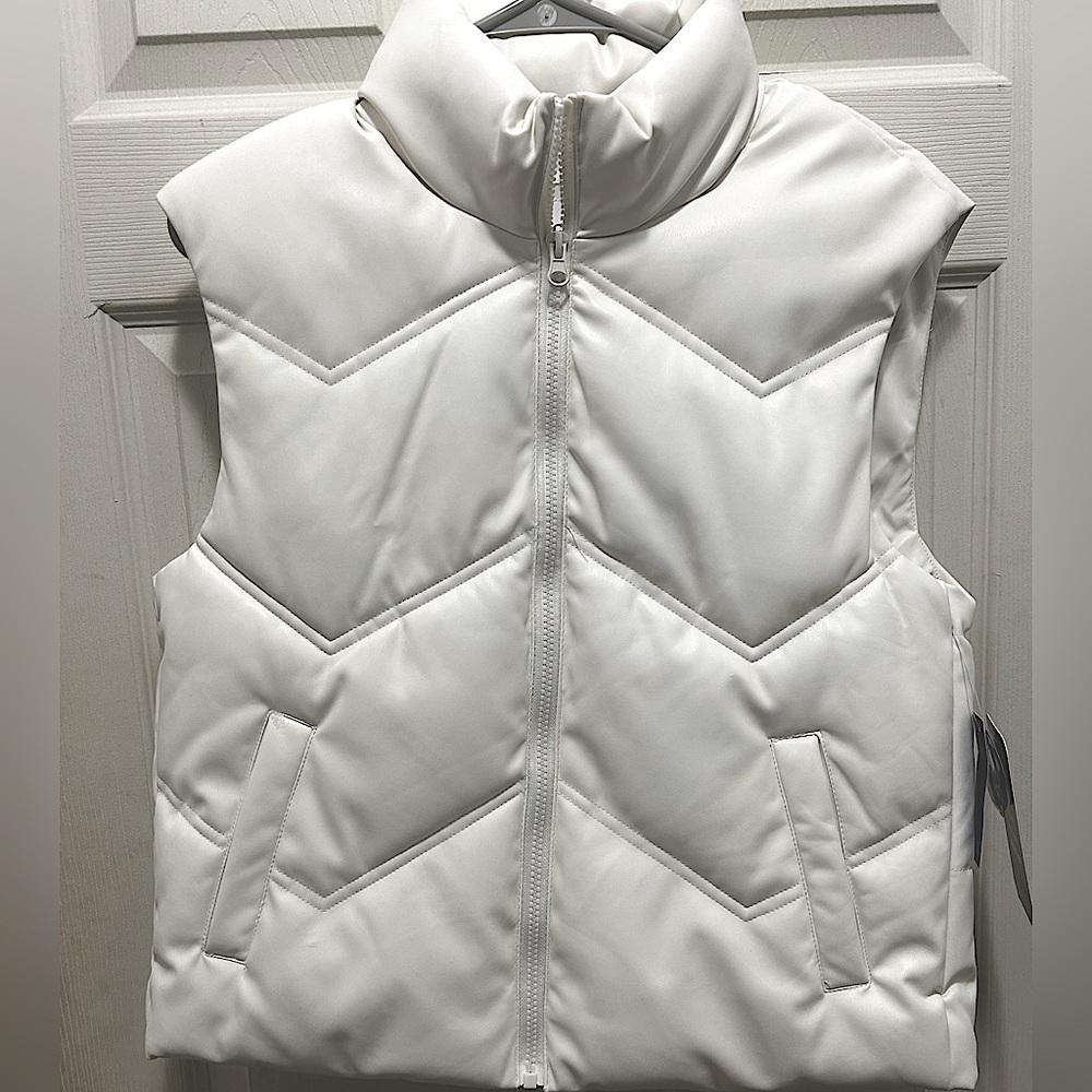 CI SONO White Puffer Vest